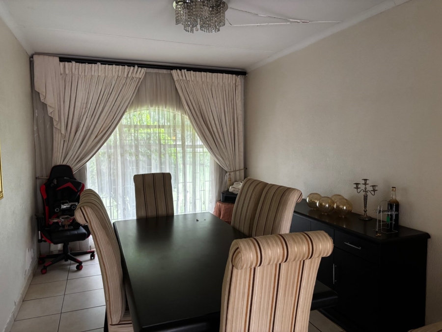 3 Bedroom Property for Sale in Neserhof North West